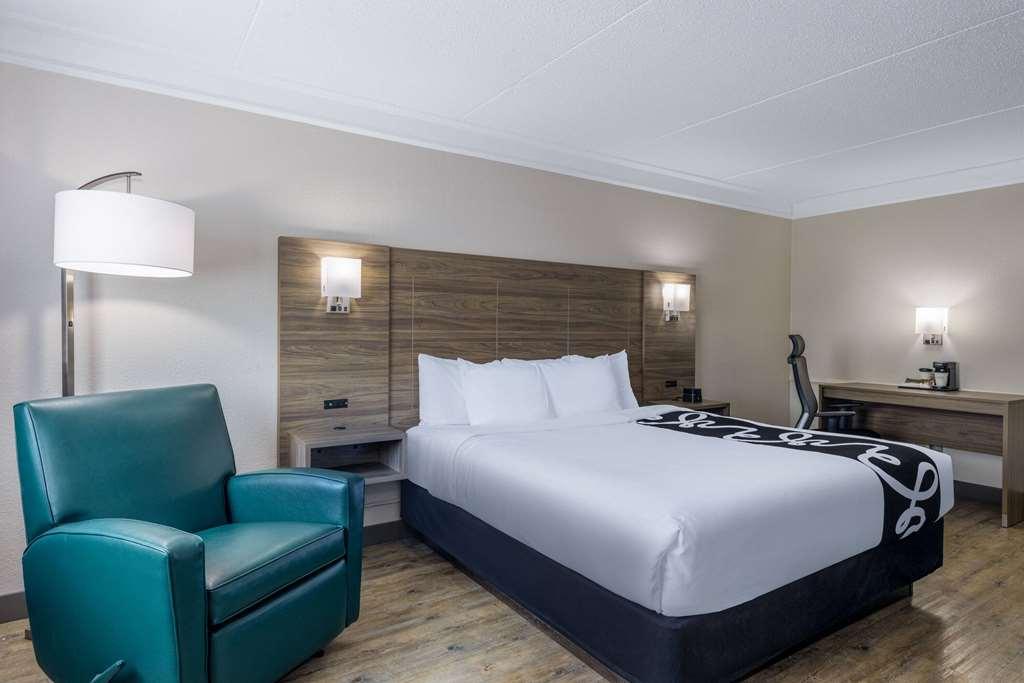 La Quinta Inn By Wyndham Kansas City Lenexa Δωμάτιο φωτογραφία