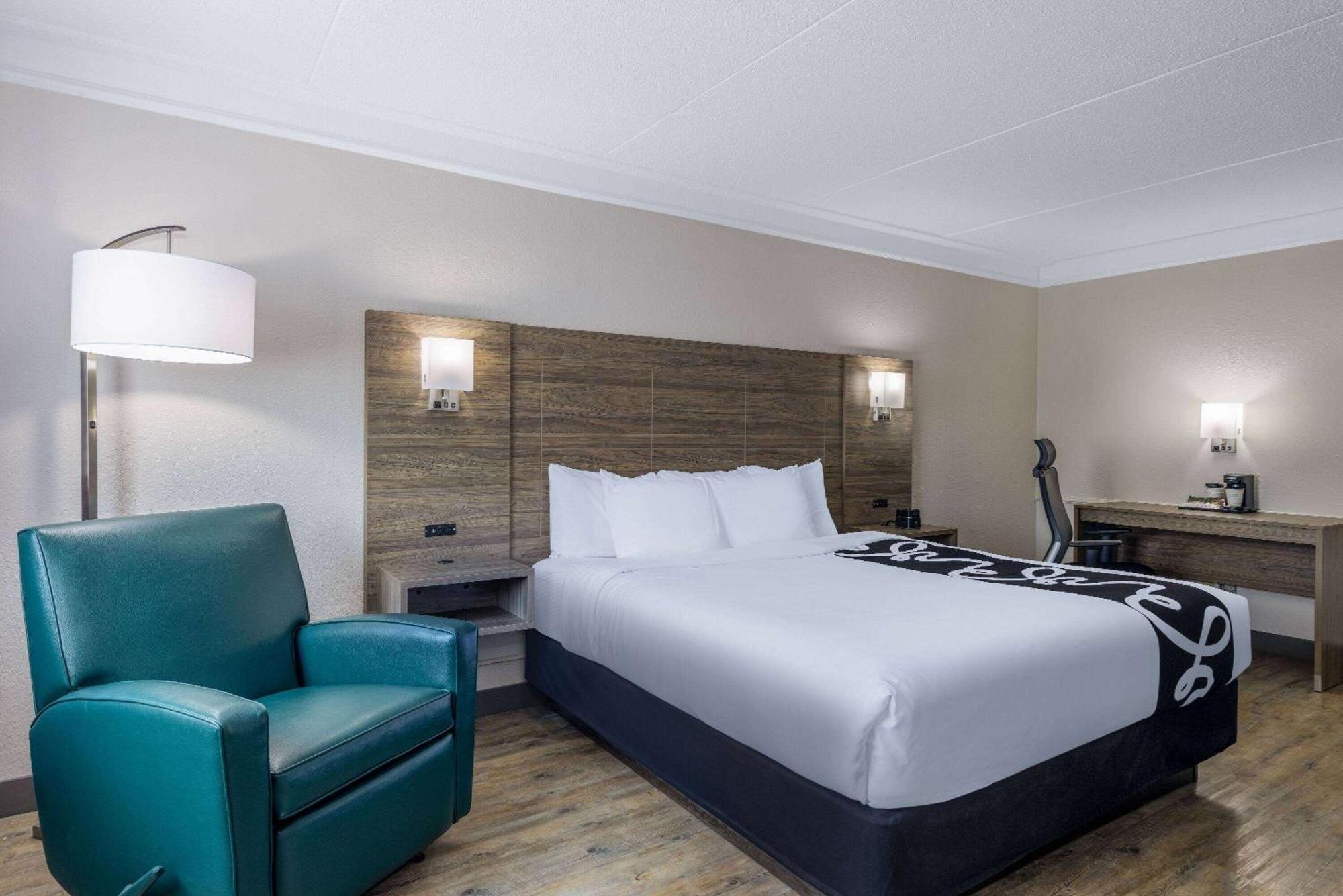 La Quinta Inn By Wyndham Kansas City Lenexa Εξωτερικό φωτογραφία